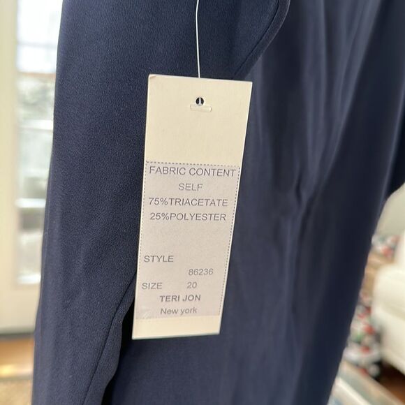 Teri Jon by Rickie Freeman Dress Size 20 NEW with tags NAVY - Picture 8 of 10